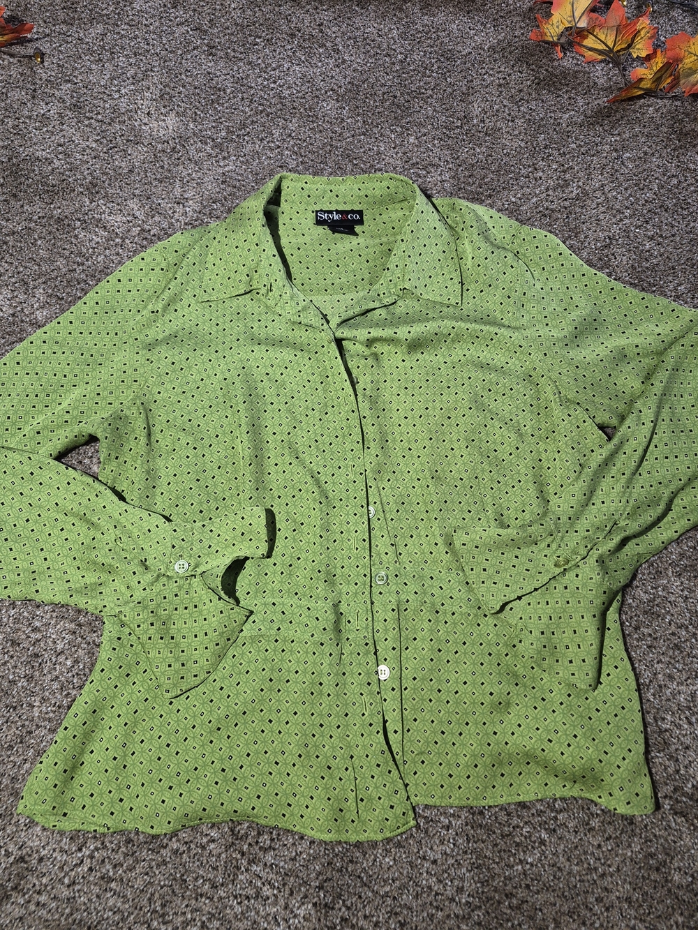 Style & Co. Green Button-Front Long Sleeve Top 100% SILK